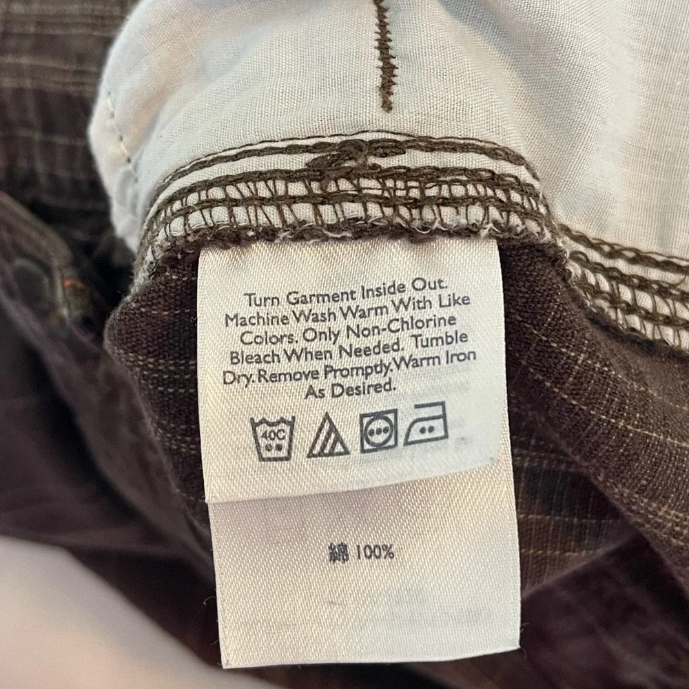 Eddie Bauer Cargo Shorts Men's Size 40 Brown Plaid Outdoor Utility Shorts